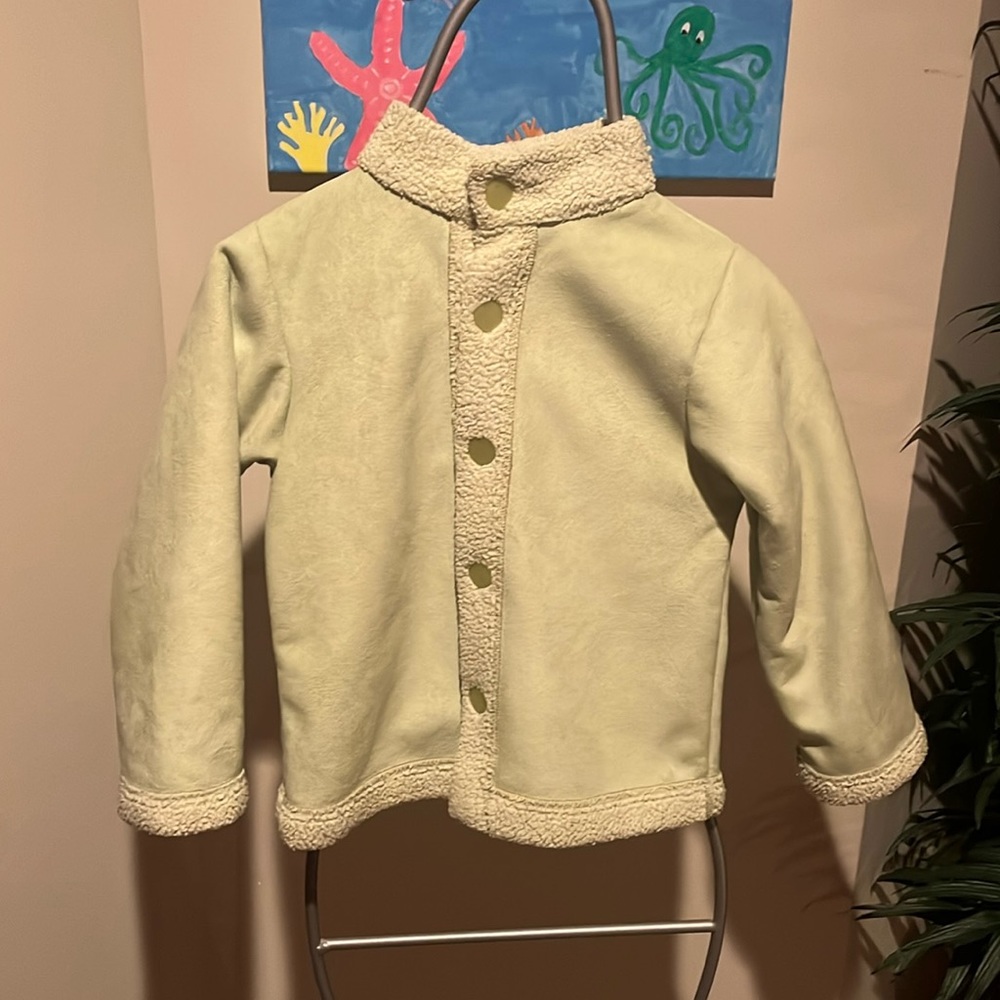 ❤️5for$12 Chez belle by Patsy Aiken coat